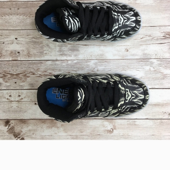 Skechers Energy Light Up  Boy's Girl's Zebra Athletic Shoes High Top - Picture 5 of 6